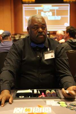 Level: 13 Blinds: 1500 / 2500 Ante: 2500